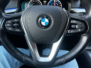 BMW 5 Series foto 11