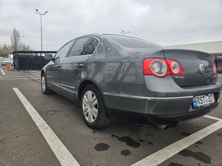 Volkswagen Passat foto 3