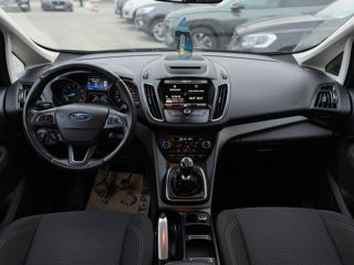 Ford C-Max foto 11