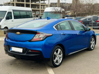 Chevrolet Volt фото 5