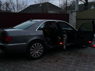 Audi A8 foto 3