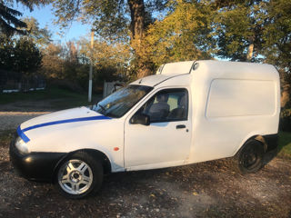 Ford Courier foto 3