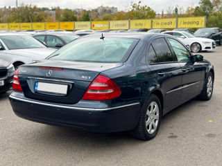 Mercedes E-Class foto 4