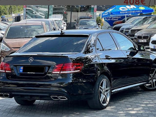 Mercedes E-Class foto 3