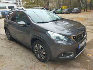 Peugeot 2008 foto 5