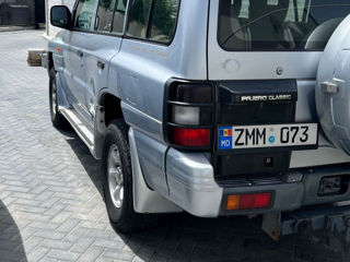 Mitsubishi Pajero foto 6