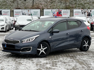 KIA Ceed foto 3