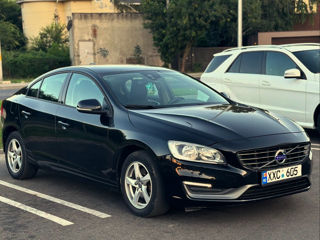 Volvo S60 foto 2