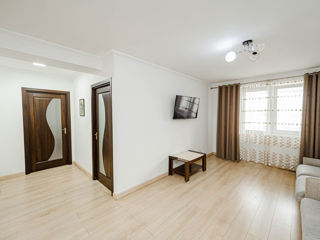Apartament cu 3 camere, 93 m², Botanica, Chișinău foto 8