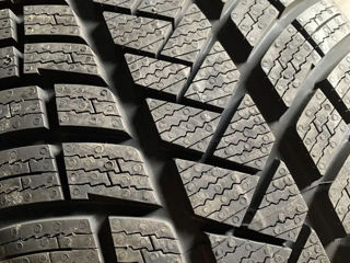 255 45 R20 Pirelli foto 2