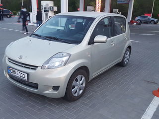 Daihatsu Sirion foto 1