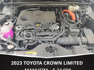 Toyota Crown foto 10