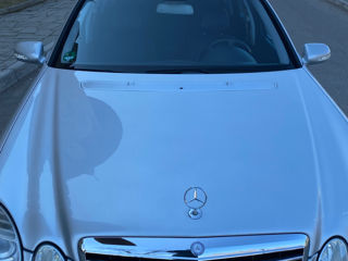 Mercedes E Class foto 1