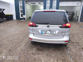 Opel Zafira foto 3