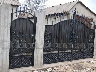 Porți, garduri, copertine, balustrade, gratii, uși metalice ,alte confecții din fier forjat. foto 8
