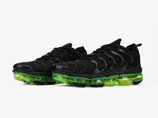 Nike Air VaporMax Plus Black Volt foto 2