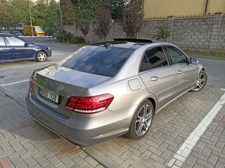 Mercedes E-Class foto 8