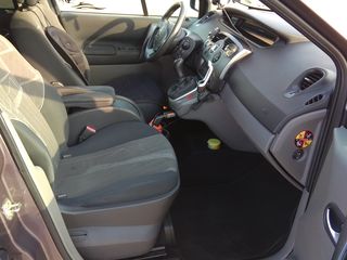 Renault Grand Scenic foto 8