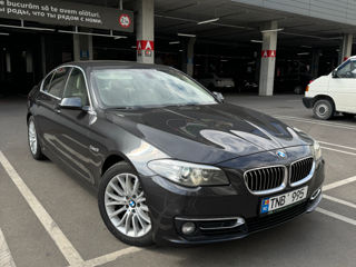 BMW 5 Series foto 1