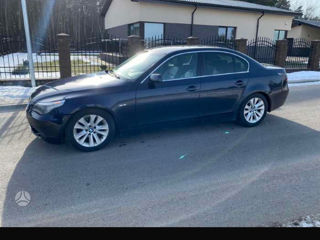 BMW 5 Series фото 2