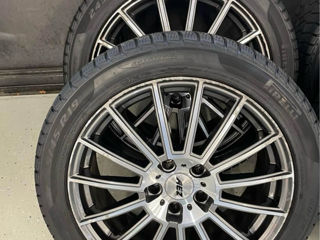 Pirelli 245 45 19 Tesla S