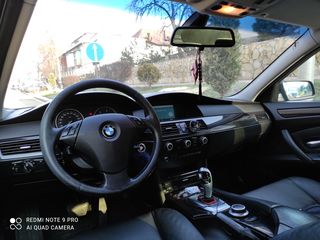 BMW 5 Series foto 6