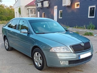 Skoda Octavia foto 2