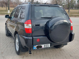 Chery Tiggo foto 2