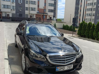 Mercedes E-Class foto 3