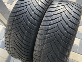 Doua anvelope 235/45 r18