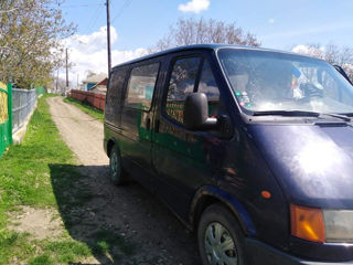 Ford Ford Transit foto 4