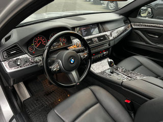 BMW 5 Series foto 6