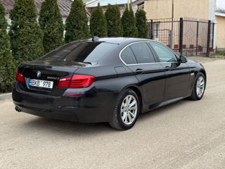 BMW 5 Series foto 4