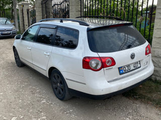 Volkswagen Passat foto 4