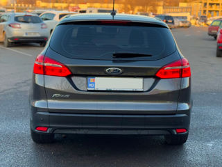 Ford Focus foto 7