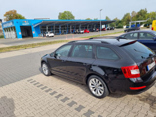 Skoda Octavia foto 4