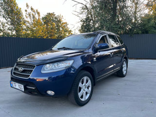 Hyundai Santa FE foto 1