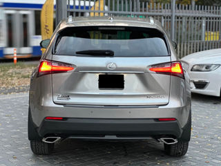 Lexus NX Series foto 2