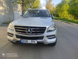 Mercedes M-Class foto 6