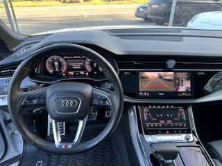 Audi Q8 foto 10