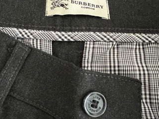 Pantaloni Burberry штаны foto 3