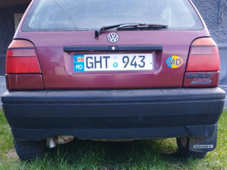 Volkswagen Golf foto 1