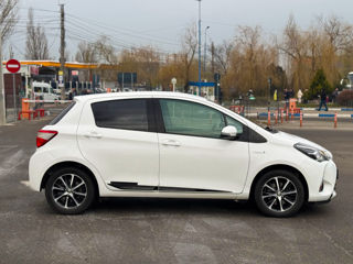 Toyota Yaris foto 5