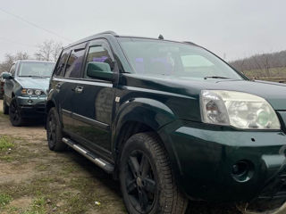 Nissan X-Trail foto 9