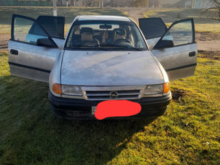 Opel Astra foto 3