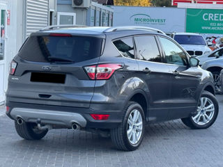 Ford Kuga foto 5