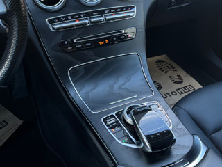 Mercedes C-Class foto 16