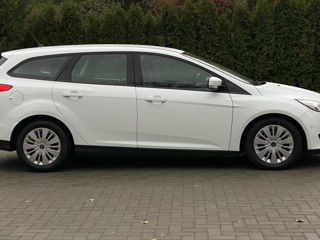 Ford Focus foto 4