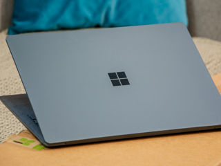 Microsoft Surface Laptop 2/ Core I5 8250U/ 8Gb Ram/ 256Gb SSD/ 13.5" 2K Touch!! foto 15