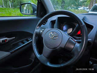 Toyota Urban Cruiser foto 7